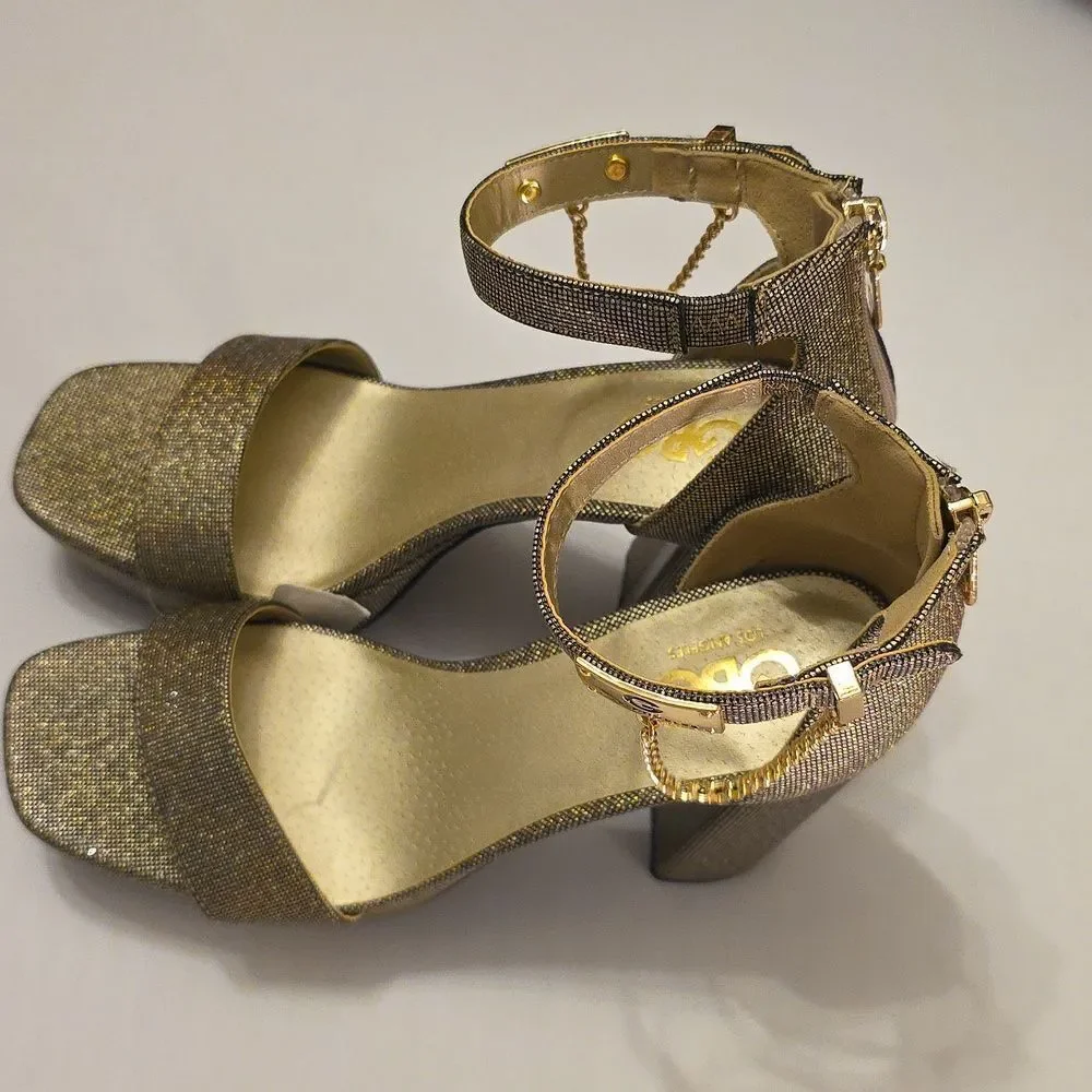 BRAND NEW GBG LOS ANGELES WOMENS PLATFORM OPEN TOE SANDALS G1